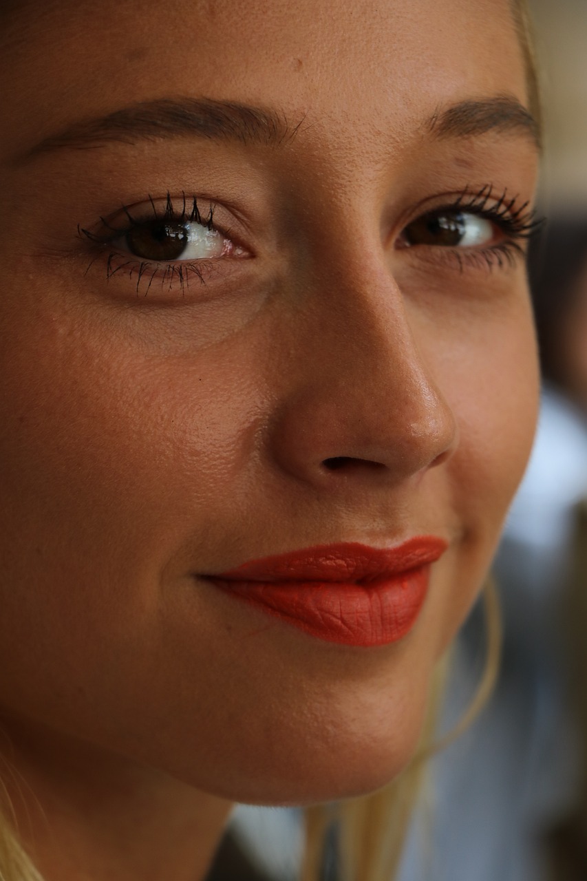 我與女演員的夢幻邂逅與獨特體驗