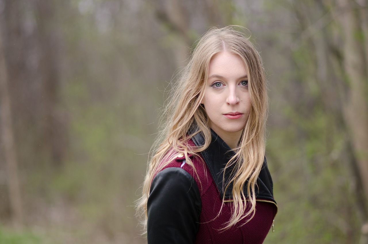 頭發稀少的明星，星光下的獨特魅力與風采展現