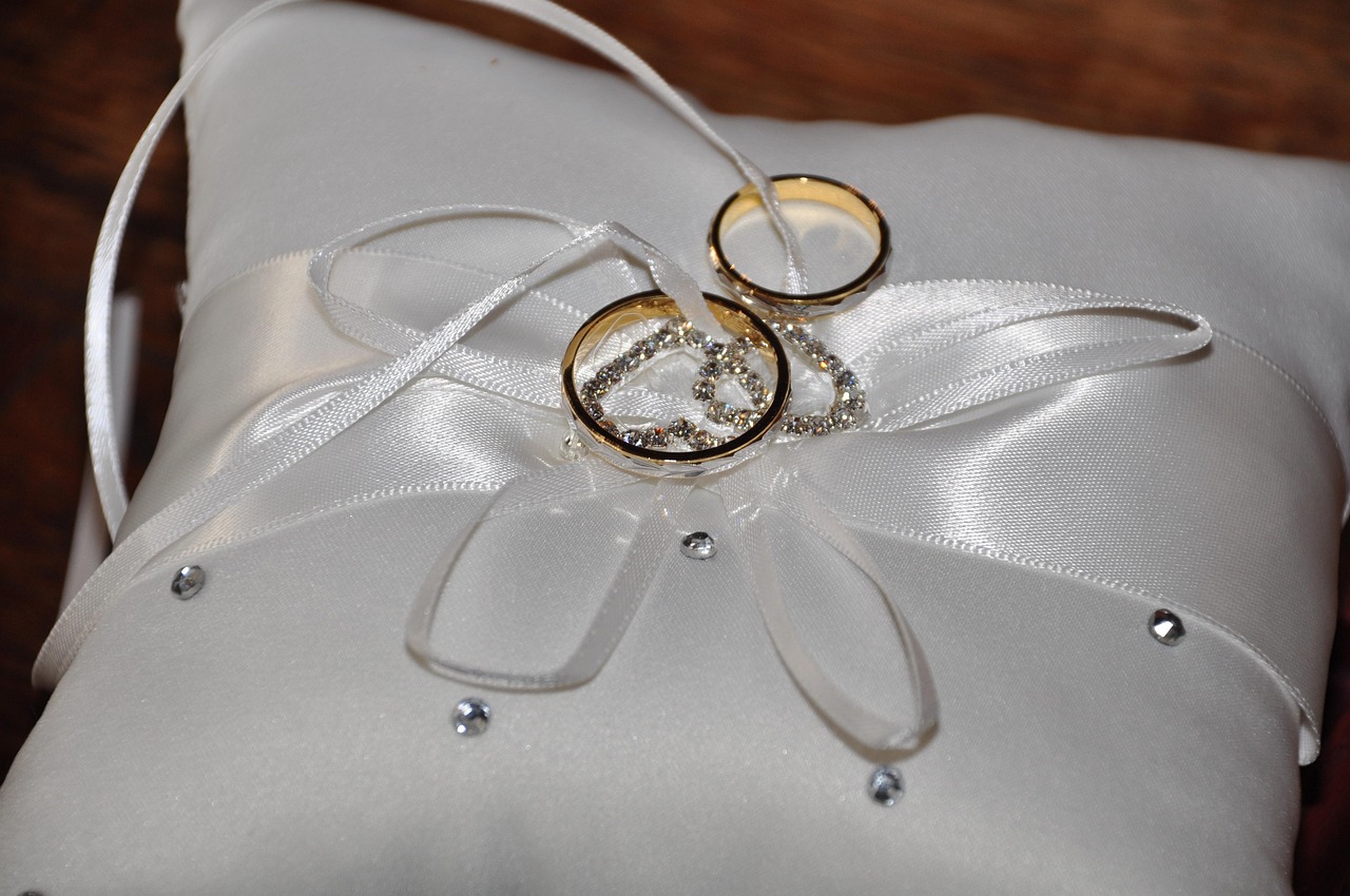 情侶頭像黑白動漫，愛的象征與個性展現(xiàn)