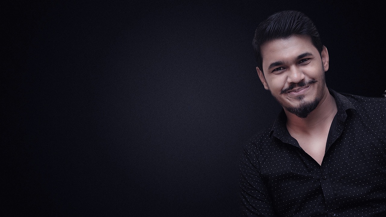 男明星真實(shí)瞬間曝光，星光背后的生活照探秘