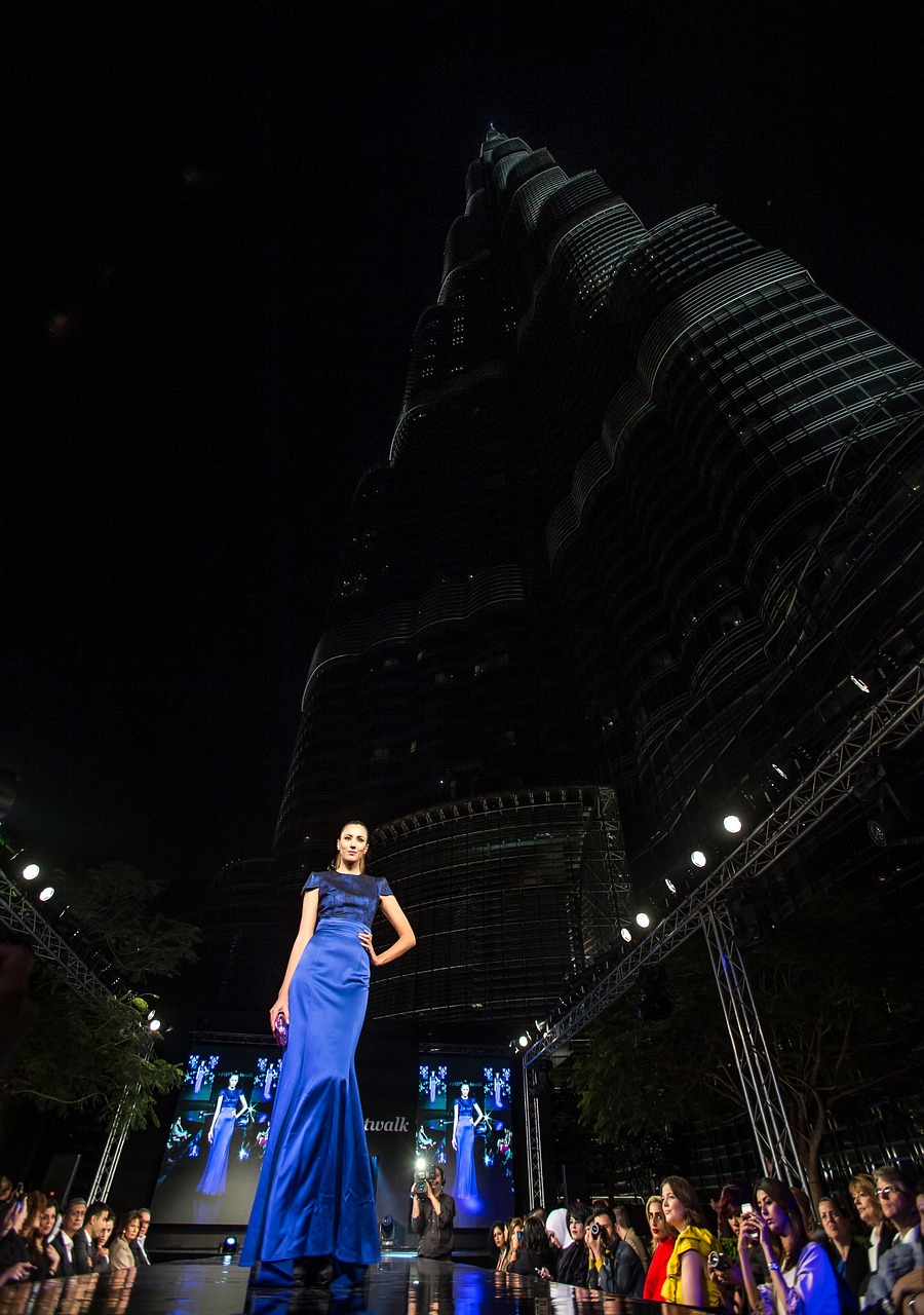 華天馬術(shù)比賽，速度與優(yōu)雅的巔峰對(duì)決