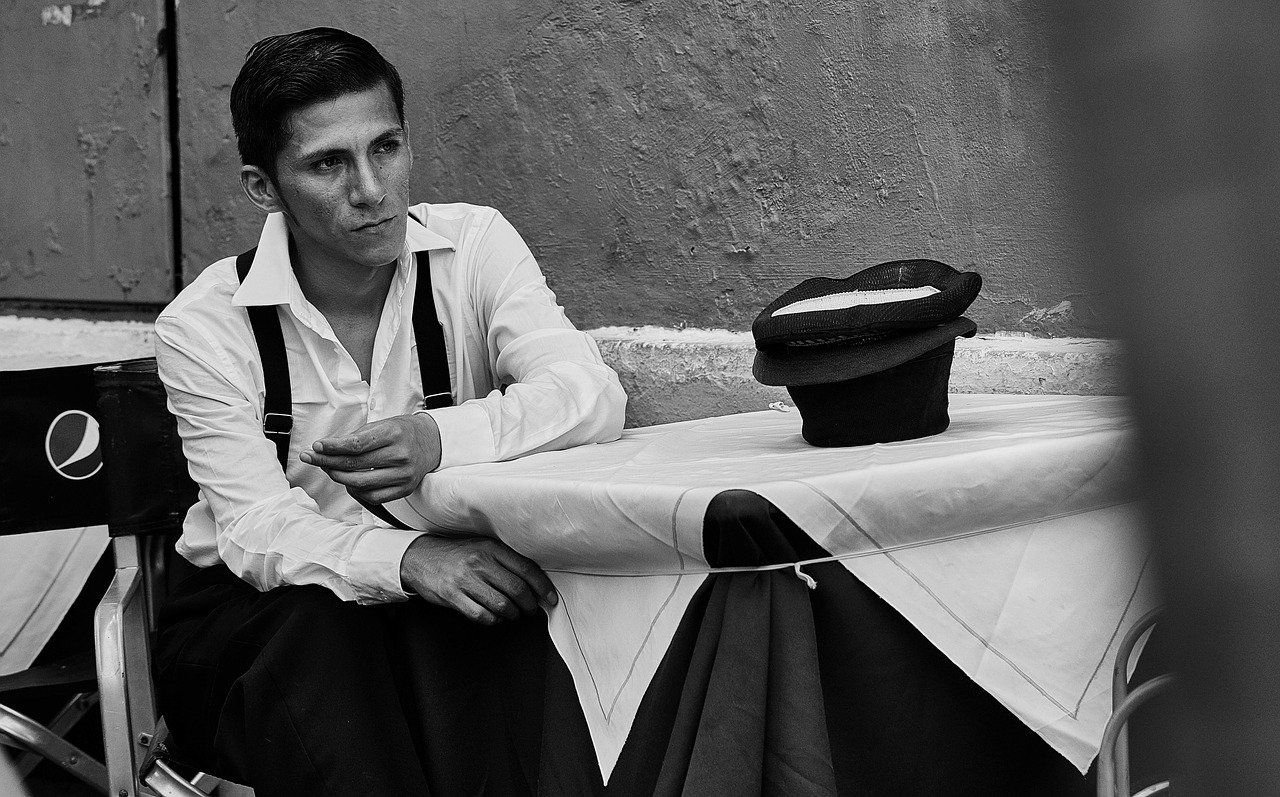 演員劉長生，演藝之路的閃耀之星