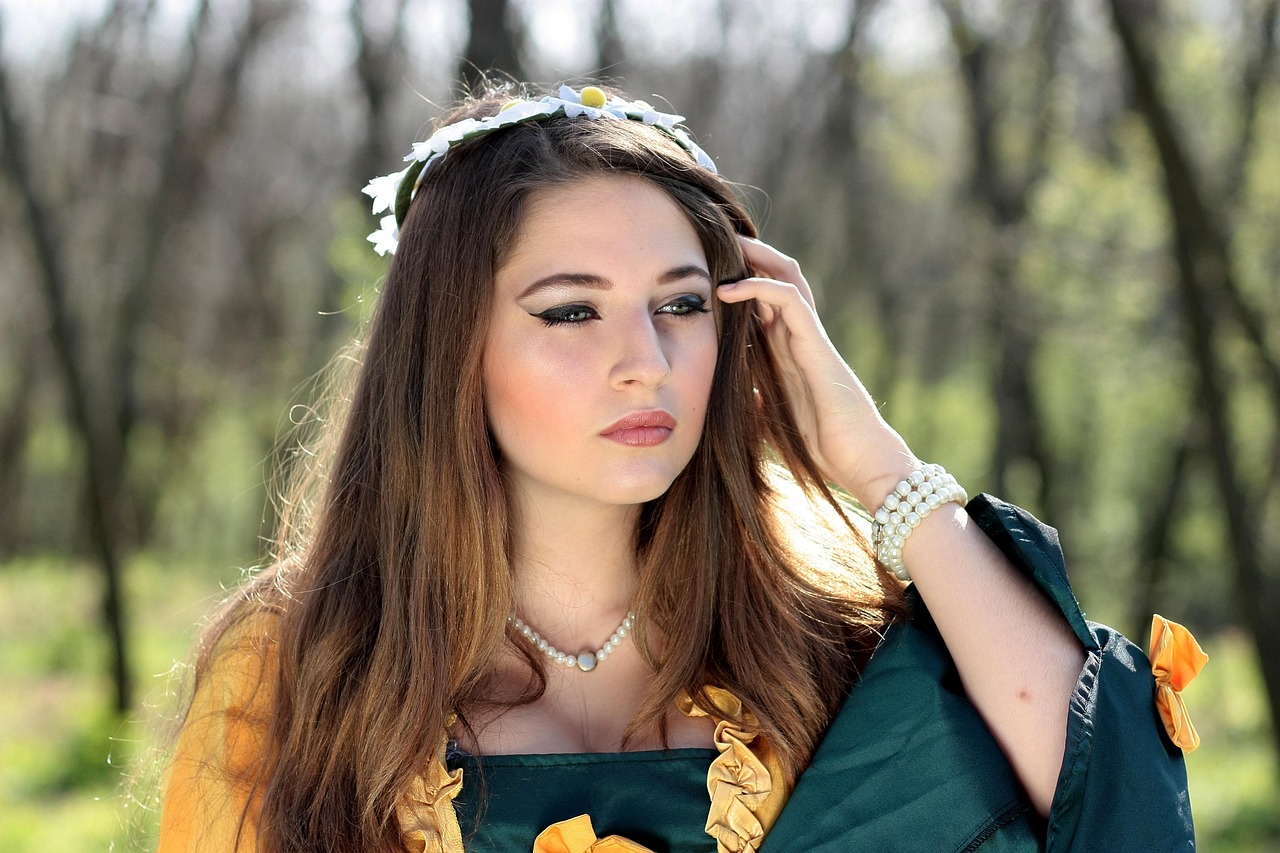 最像明星的人，神秘面孔揭秘