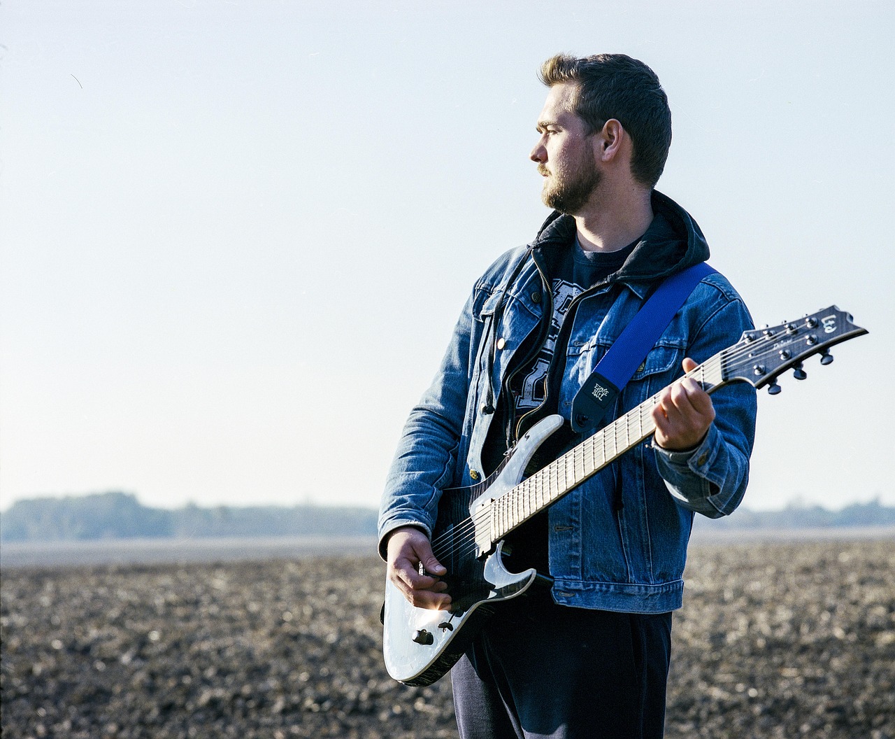 遙遙江上客 第21頁