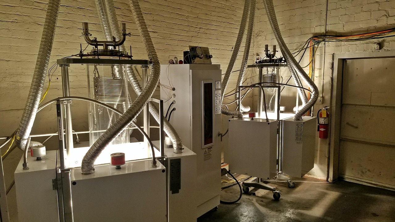 最新封膜機(jī)技術(shù)革新與實(shí)際應(yīng)用探討，引領(lǐng)封膜技術(shù)新潮流