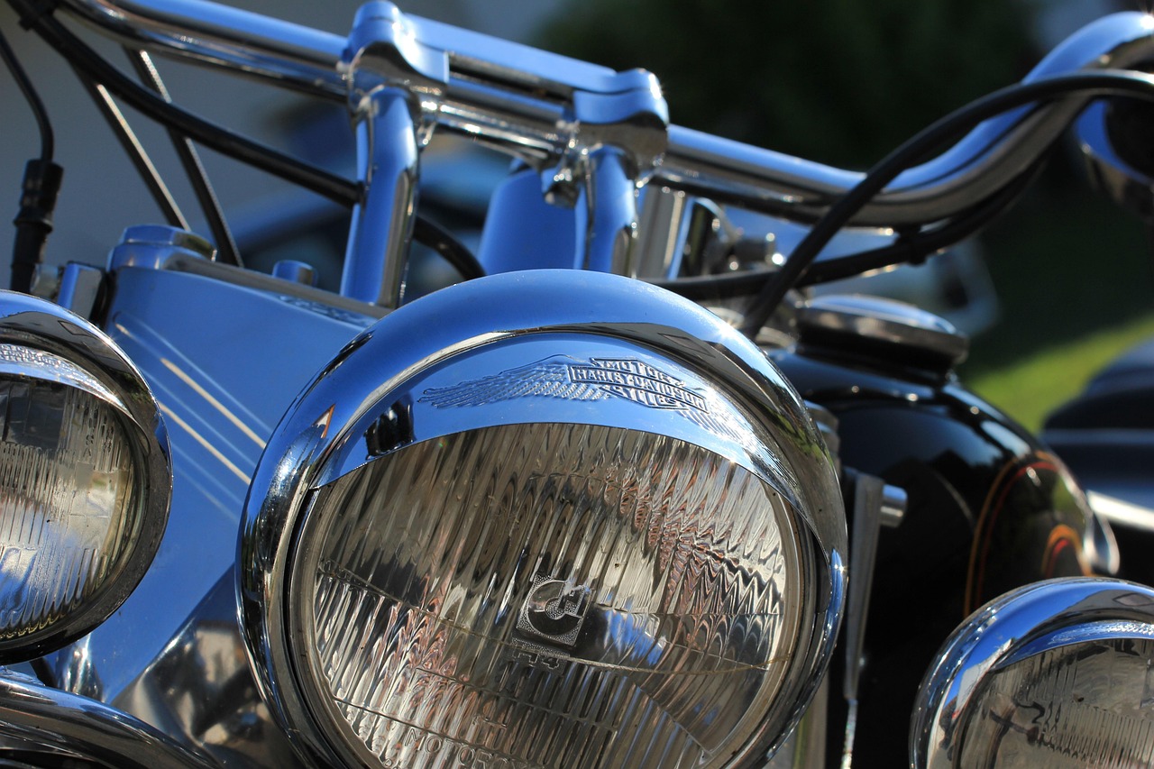 蘭博基尼跑車價格及豪華跑車市場定位與價值分析