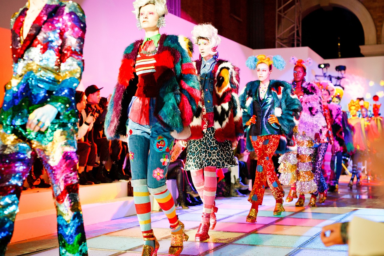 反串演員隆胸，跨界藝術(shù)的探索與挑戰(zhàn)之路