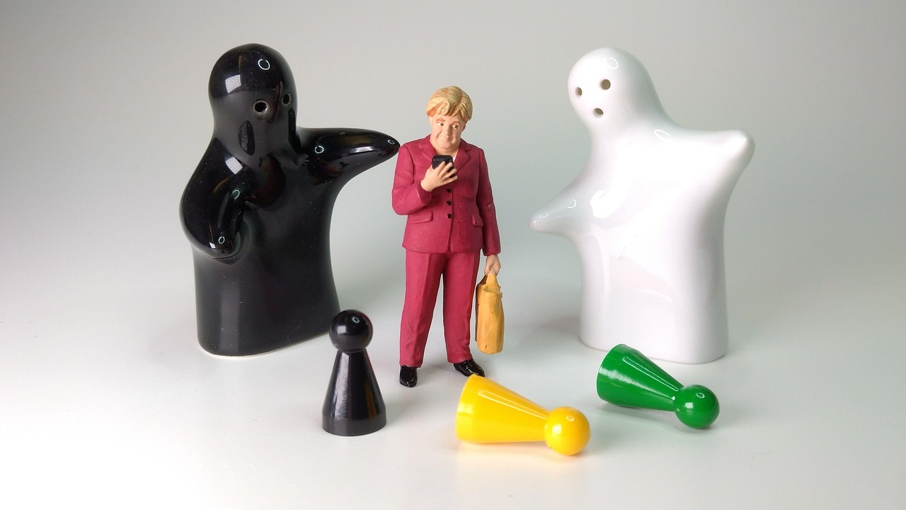 秋霞動漫新動態(tài)揭秘，未來趨勢與熱門話題探索