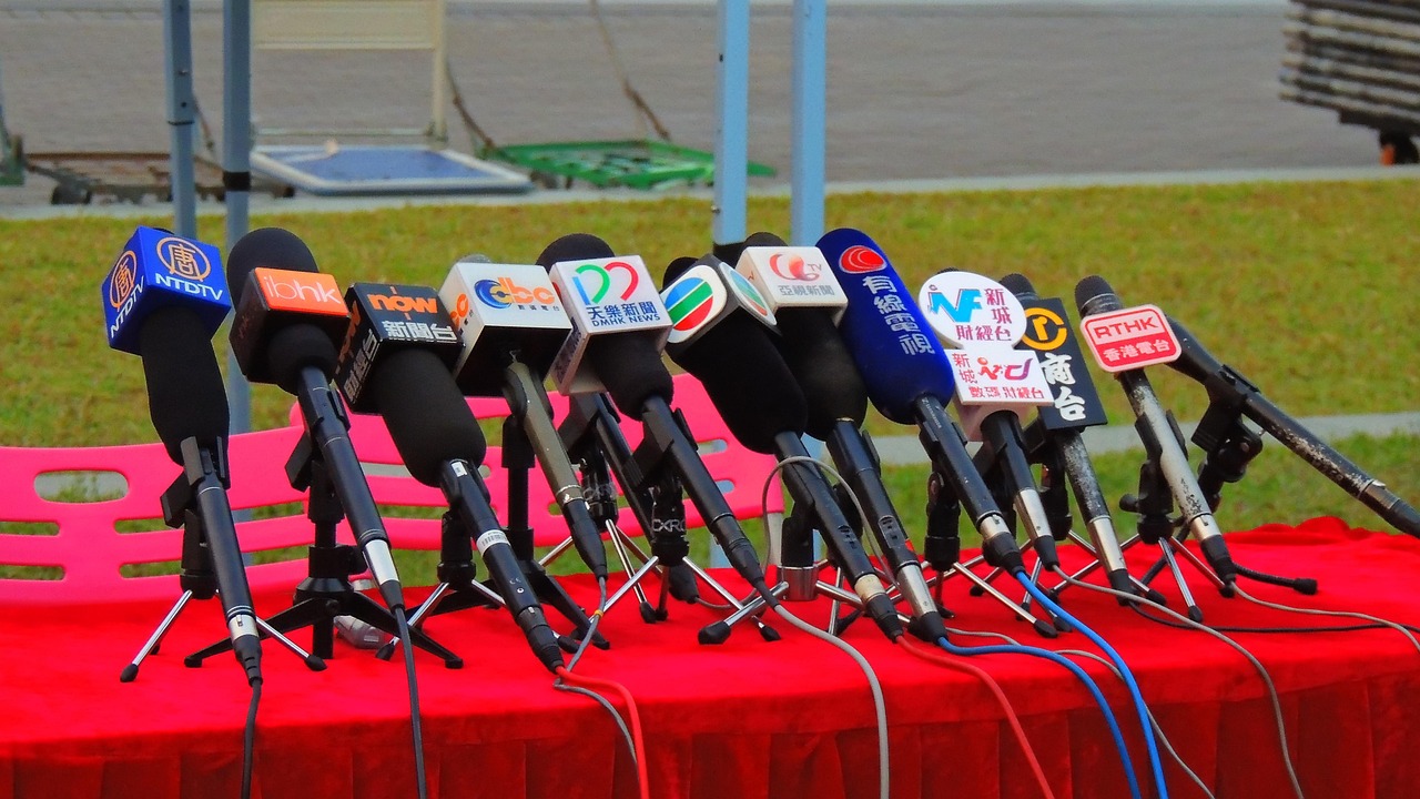 香港新聞梁游最新動(dòng)態(tài)深度解讀與探討