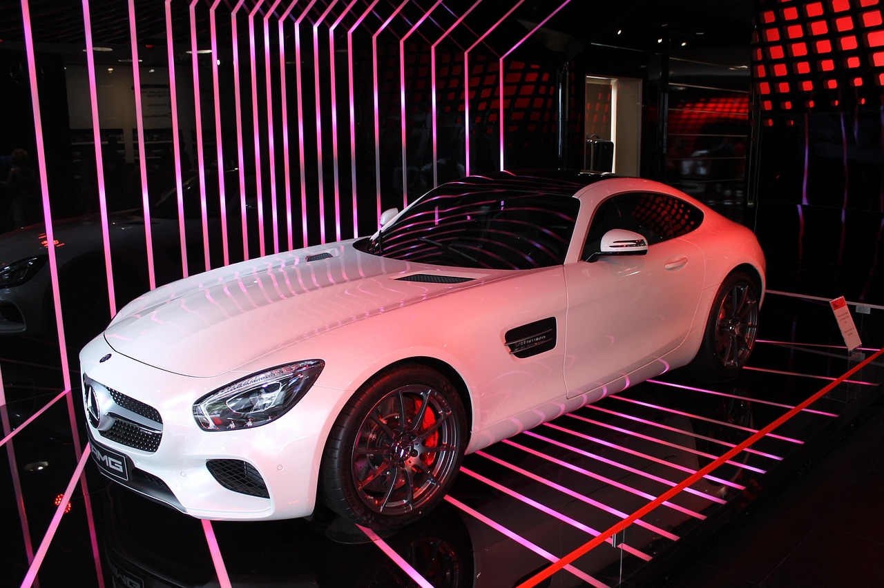 最新微型車款，革新科技與未來出行的完美融合