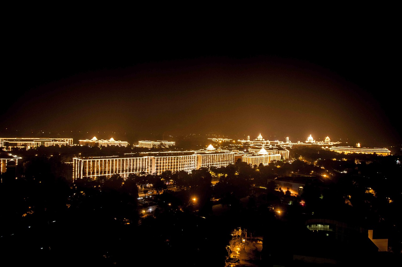 山東艦最新動(dòng)態(tài)，展現(xiàn)中國海軍力量的新里程碑