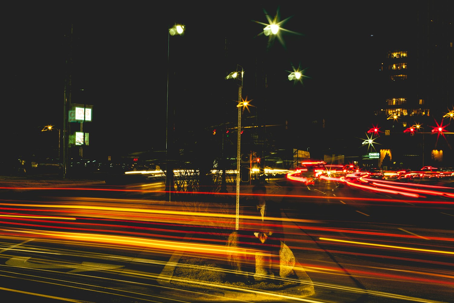 都市神級強者李陽最新動態(tài)揭秘，神秘強者的最新消息