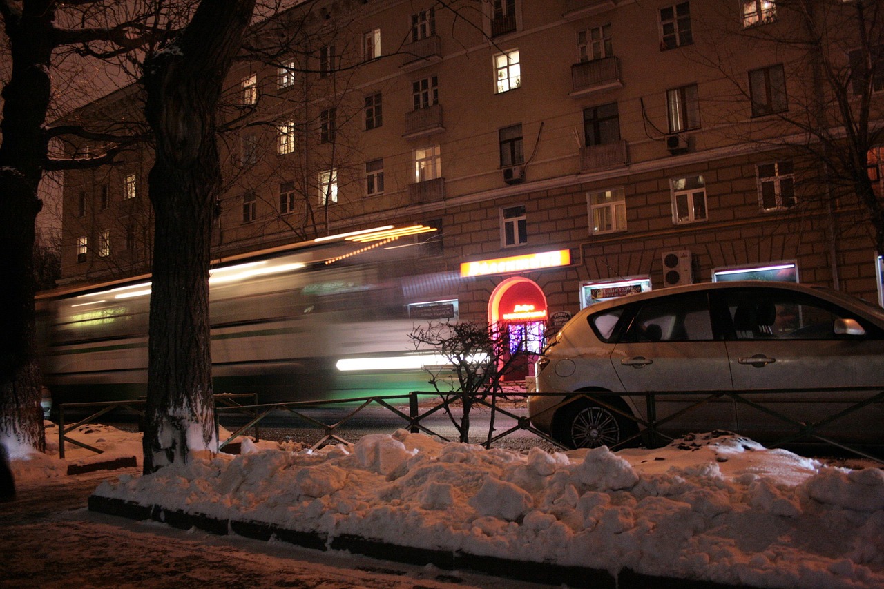 桃色公寓電影，情感與都市生活的交織之美探究