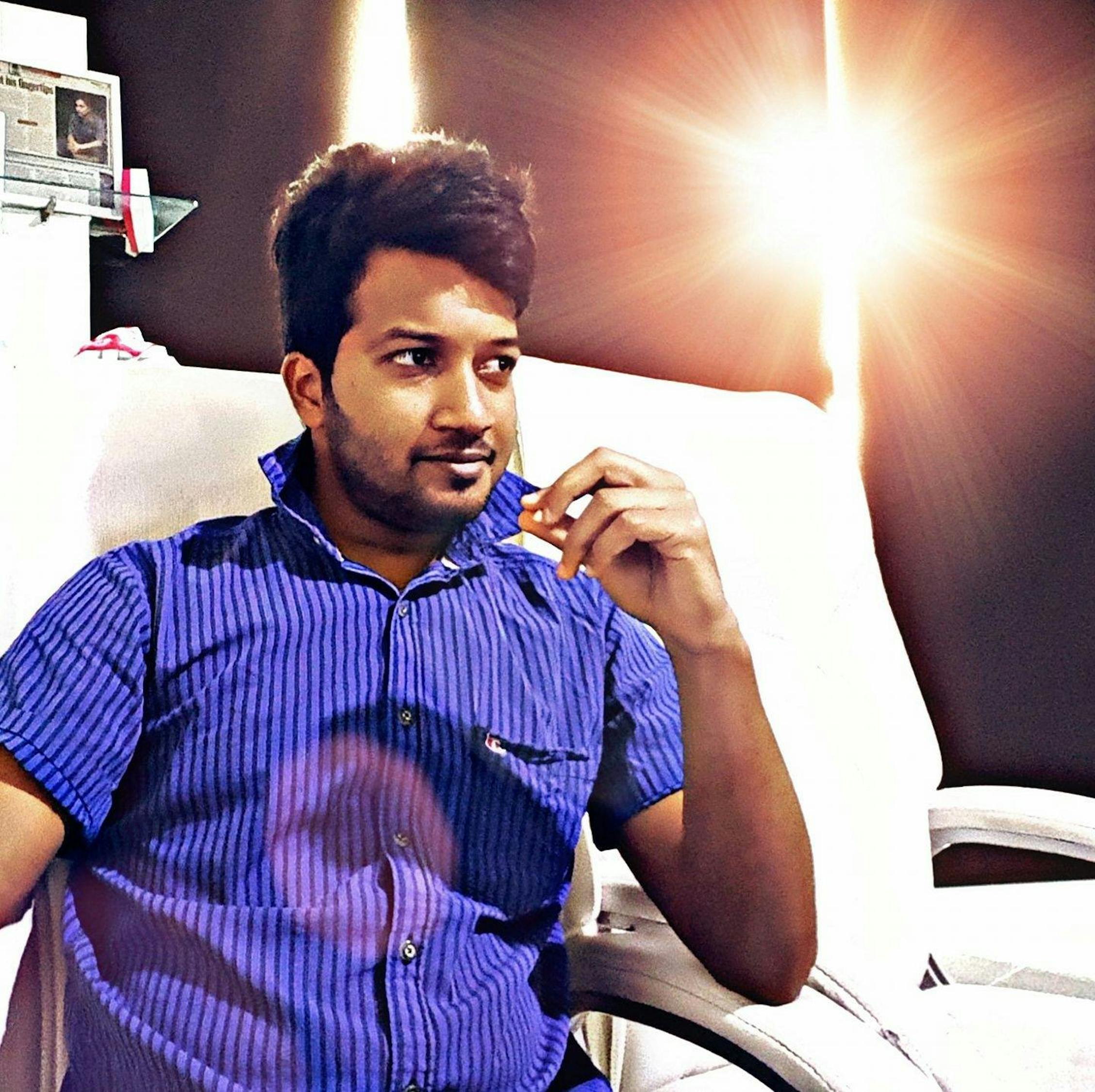 王學(xué)勤演員，演藝之路的閃耀之星