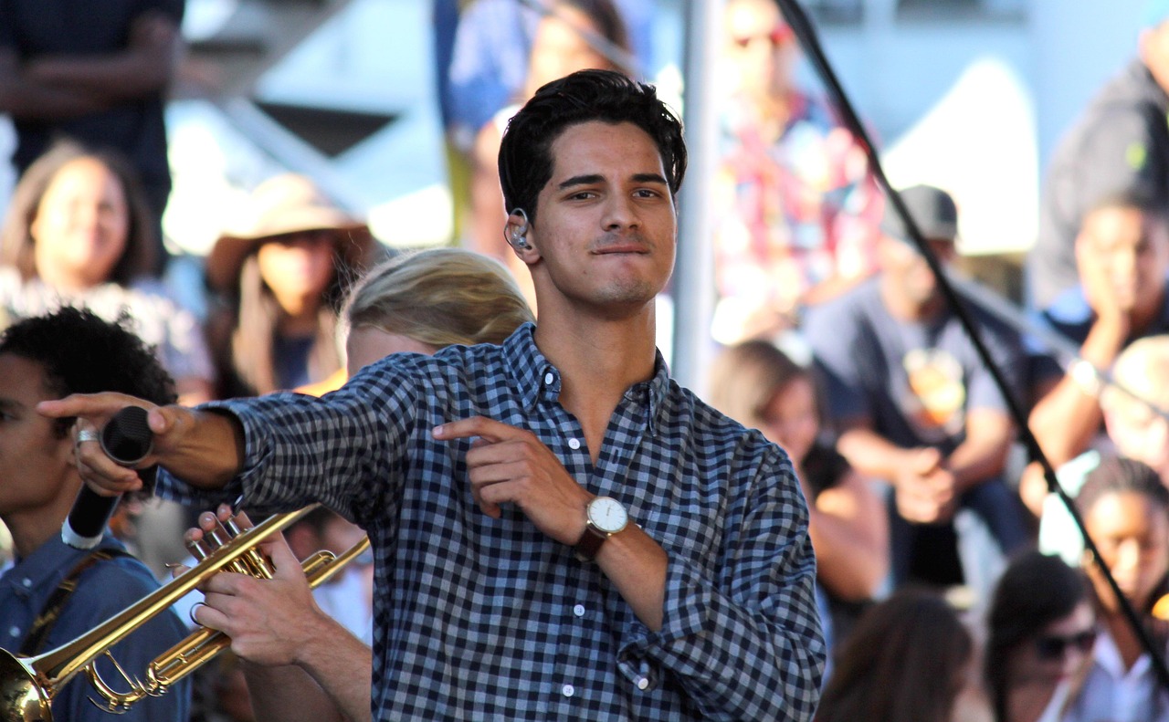 娛樂(lè)圈學(xué)霸明星，天賦與努力的完美交融