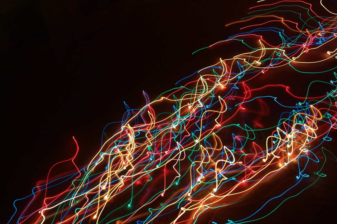 日本動漫中的煙花盛宴，絢爛文化與藝術(shù)的完美交融