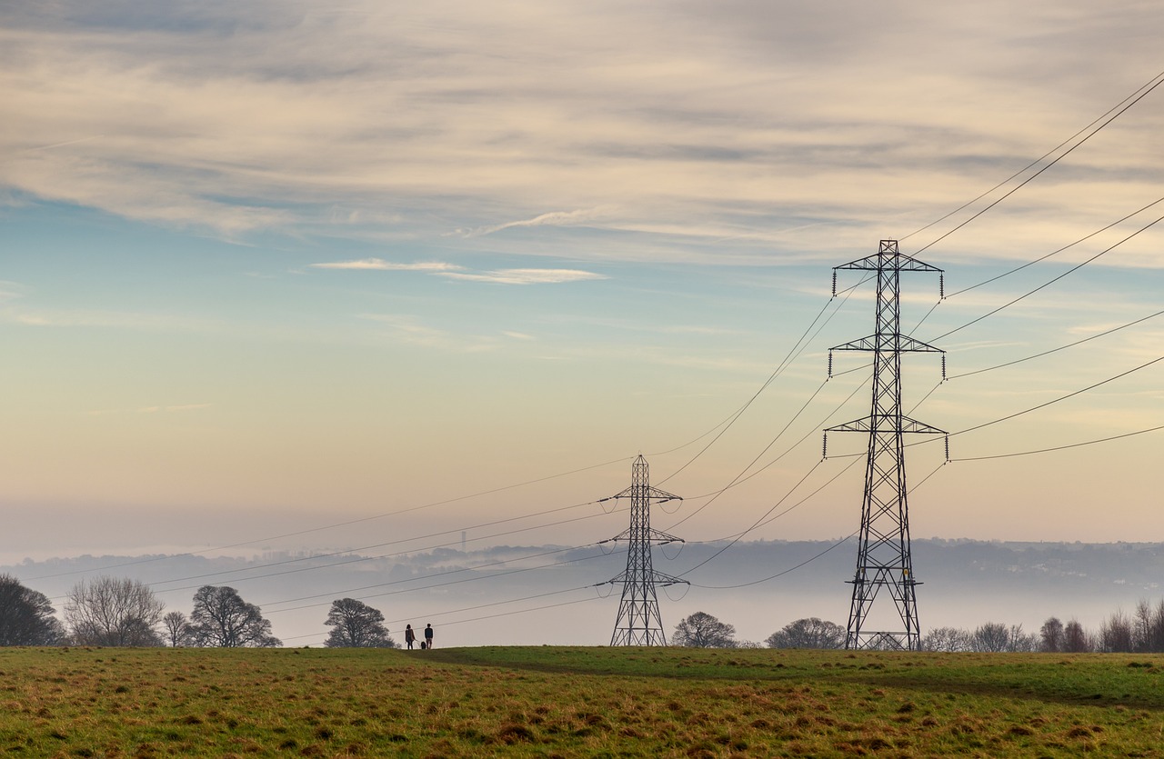 南方電網(wǎng)旗下上市公司塑造未來智能電網(wǎng)新格局，引領(lǐng)能源轉(zhuǎn)型之路