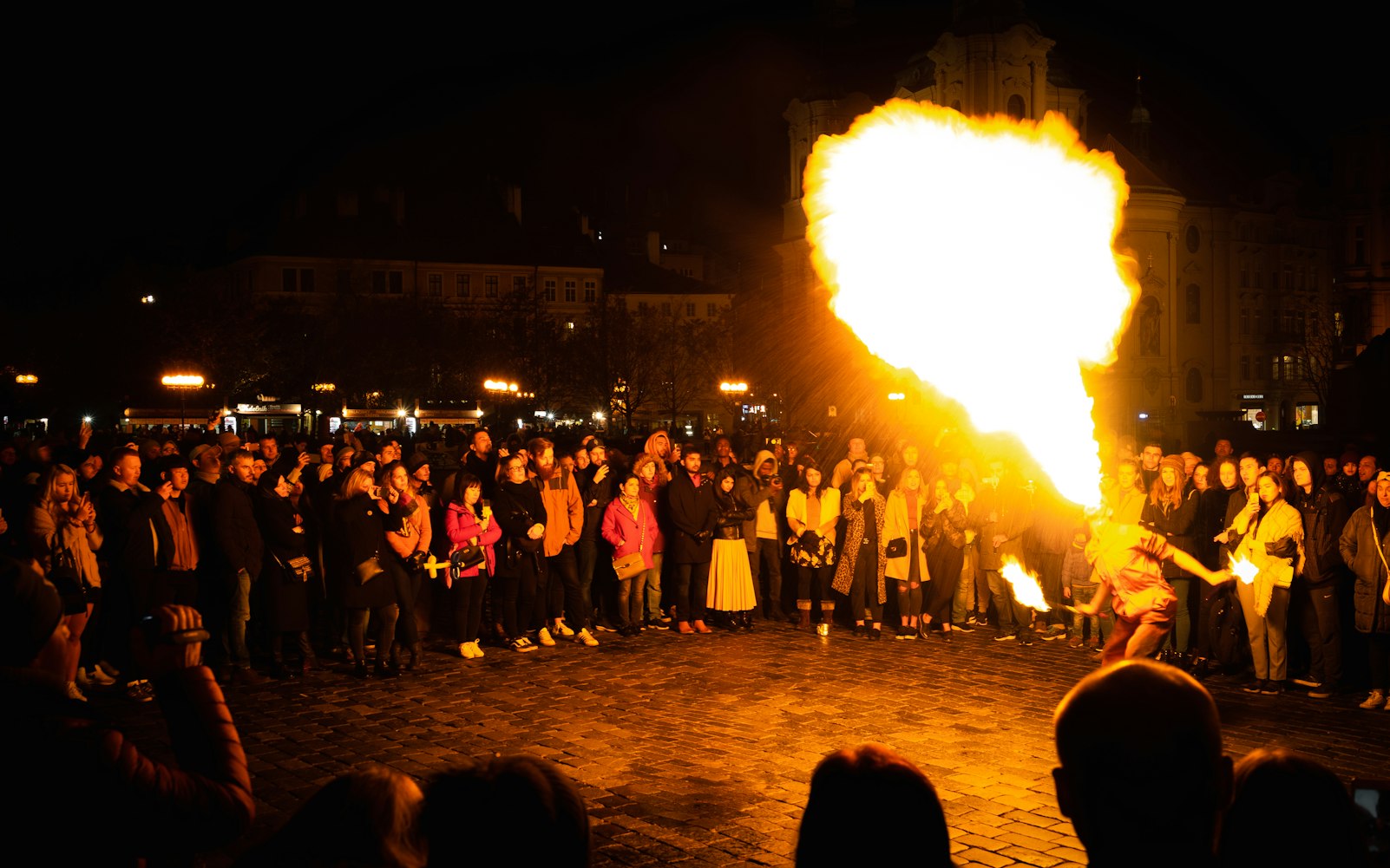 探索五棵柳前沿科技、娛樂與生活社會動態最新資訊